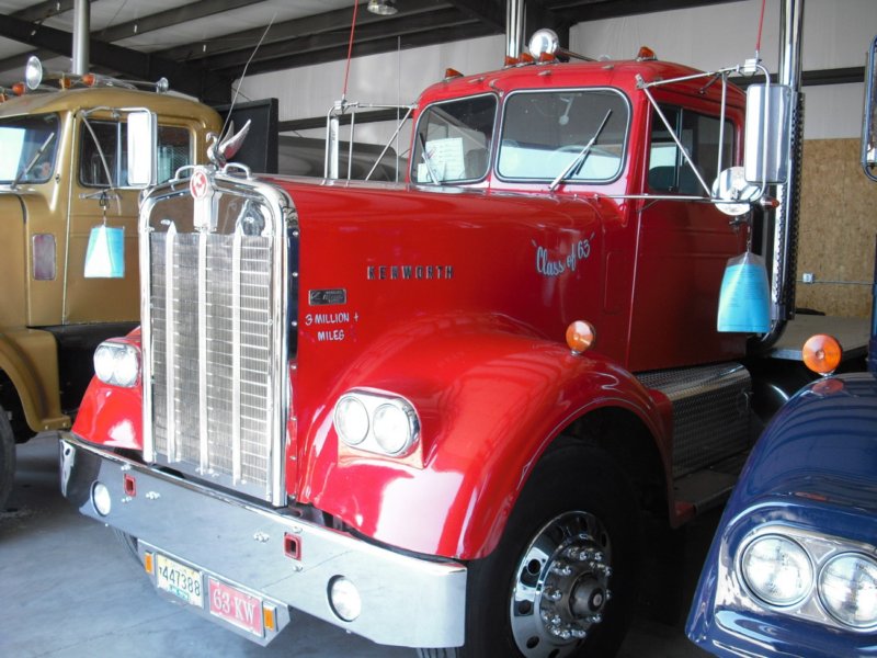 https://6066gmcguy.org/wp-content/uploads/2026/06/kenworth13-4.jpg