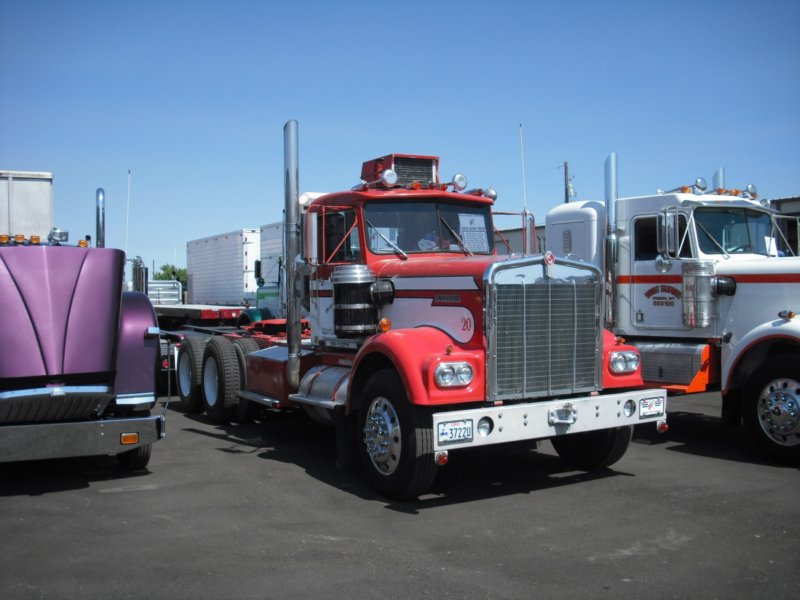 https://6066gmcguy.org/wp-content/uploads/2026/06/kenworth20-4.jpg