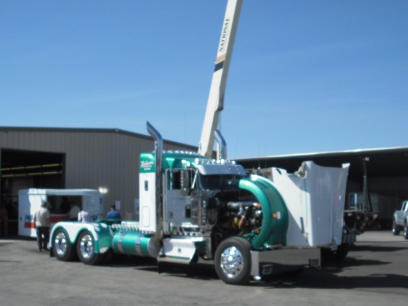 https://6066gmcguy.org/wp-content/uploads/2026/06/kenworth74-4.jpg