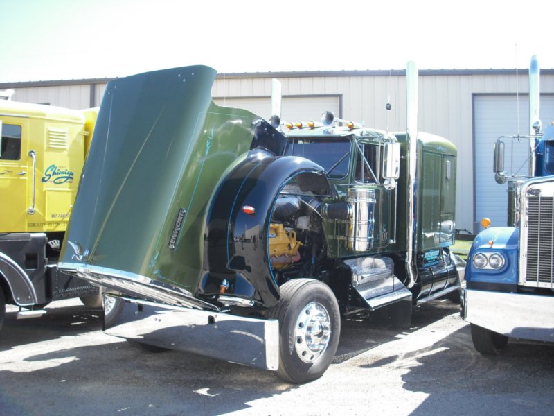 https://6066gmcguy.org/wp-content/uploads/2026/06/kenworth901-4.jpg