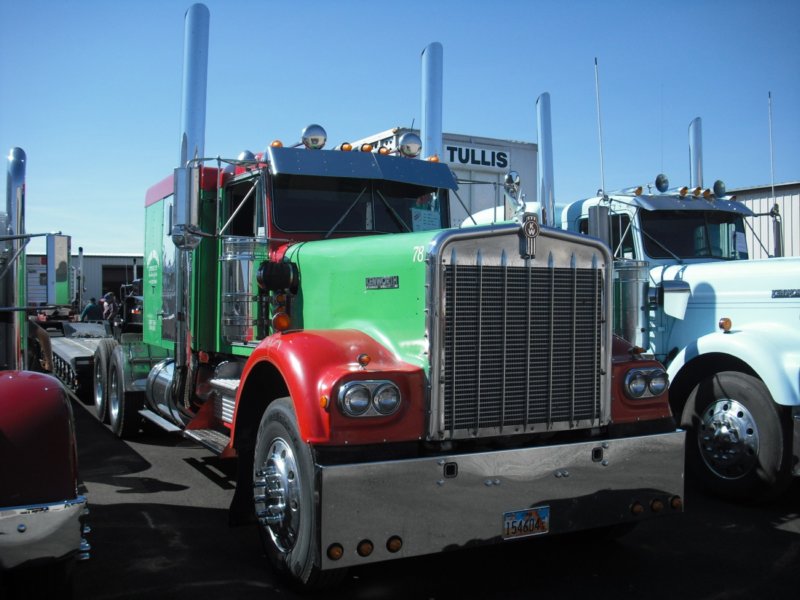 https://6066gmcguy.org/wp-content/uploads/2026/06/kenworthsh1-4.jpg