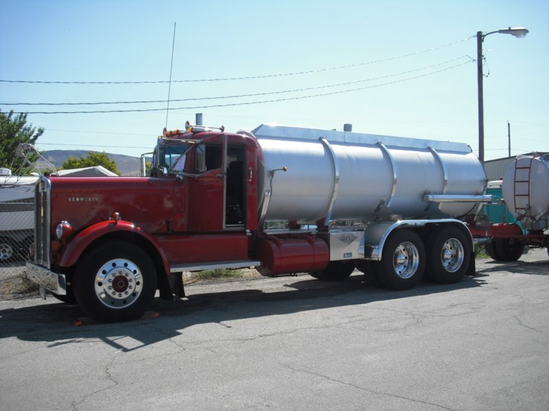 https://6066gmcguy.org/wp-content/uploads/2026/06/kenworthtanker2-4.jpg