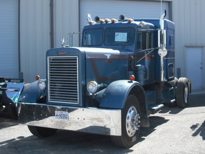 https://6066gmcguy.org/wp-content/uploads/2026/06/peterbilt-4.jpg