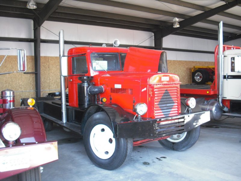 https://6066gmcguy.org/wp-content/uploads/2026/06/peterbilt1-4.jpg