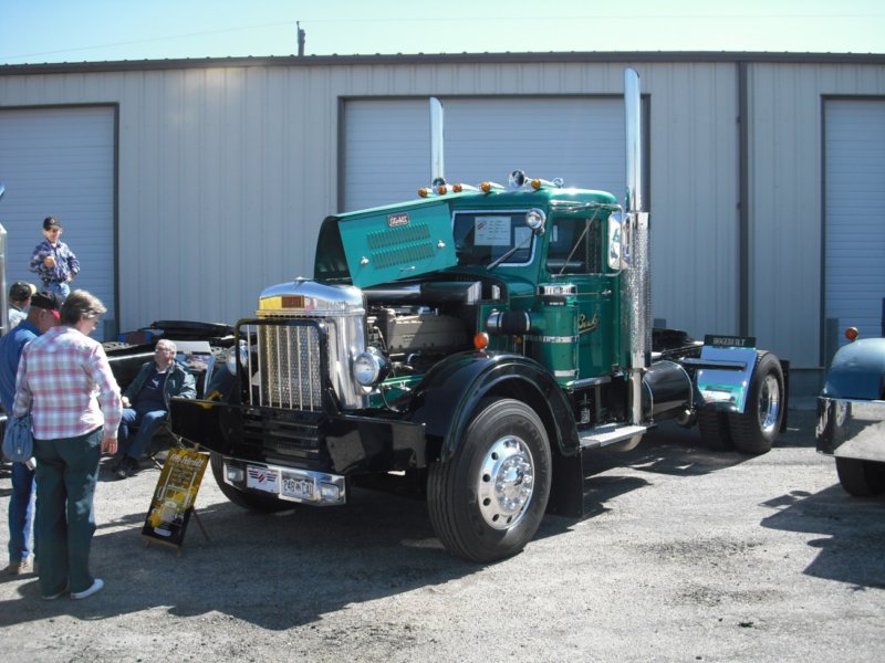 https://6066gmcguy.org/wp-content/uploads/2026/06/peterbilt12-4.jpg