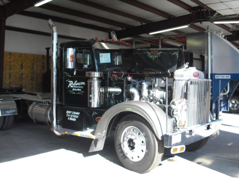 https://6066gmcguy.org/wp-content/uploads/2026/06/peterbilt3503-4.jpg