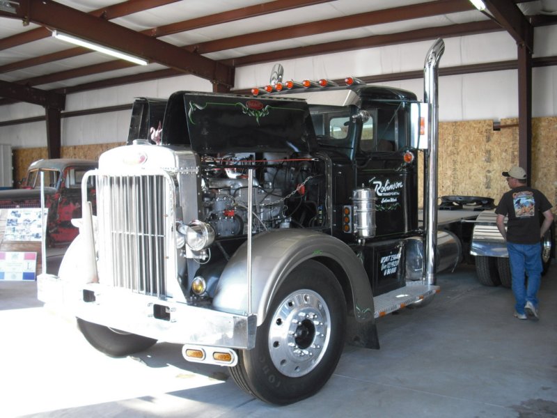https://6066gmcguy.org/wp-content/uploads/2026/06/peterbilt3504-4.jpg