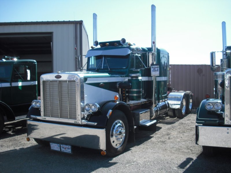 https://6066gmcguy.org/wp-content/uploads/2026/06/peterbilt501-4.jpg
