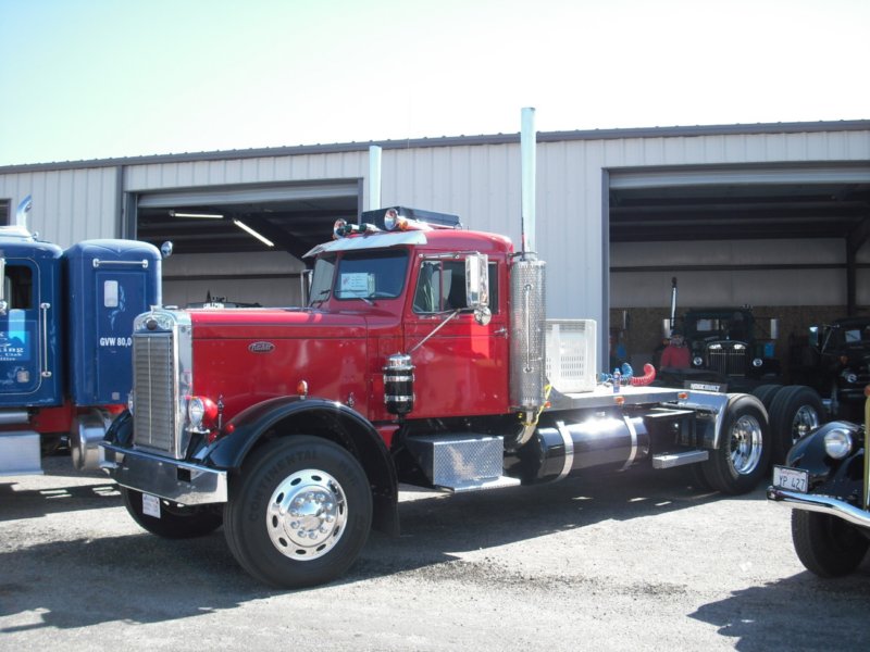 https://6066gmcguy.org/wp-content/uploads/2026/06/peterbilt901-4.jpg