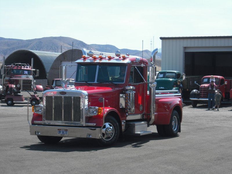 https://6066gmcguy.org/wp-content/uploads/2026/06/peterbiltpickup1022-4.jpg