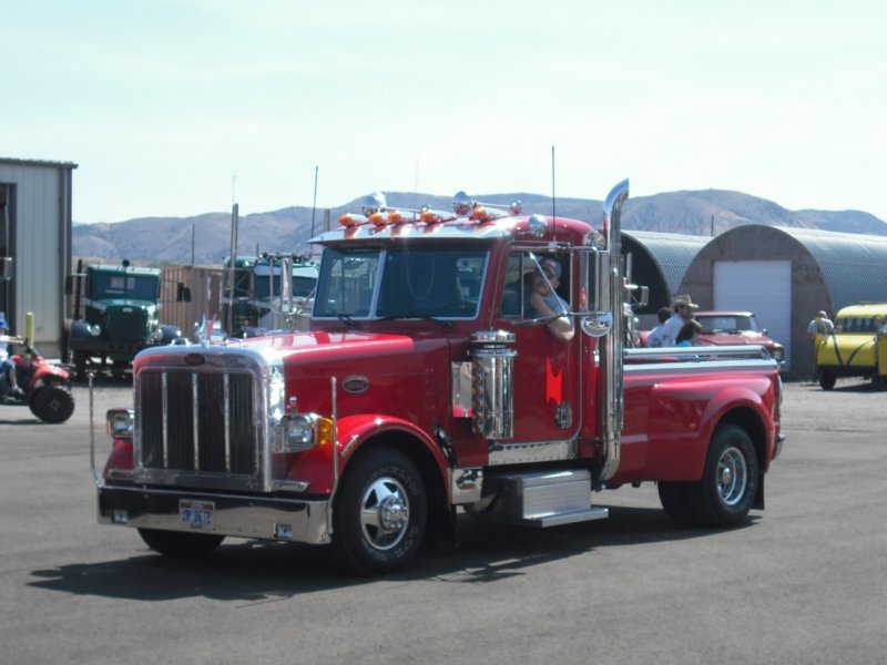 https://6066gmcguy.org/wp-content/uploads/2026/06/peterbiltpickup1032-4.jpg