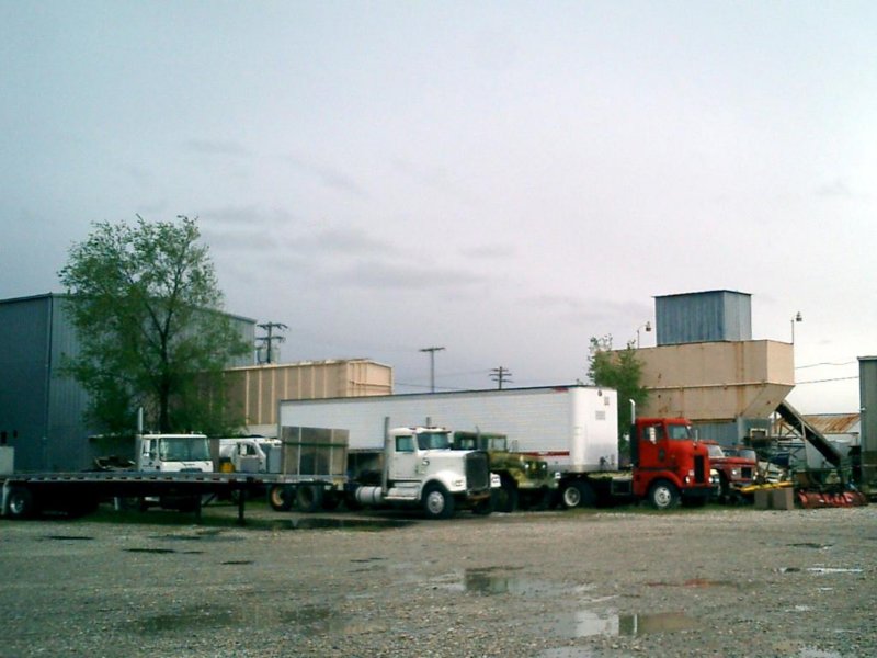 https://6066gmcguy.org/wp-content/uploads/2026/06/yardtrucks006-2.jpg