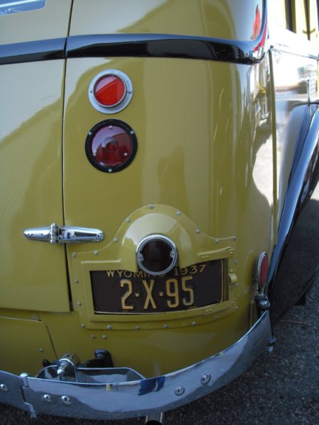 https://6066gmcguy.org/wp-content/uploads/2026/06/yellowstonebus11-4.jpg
